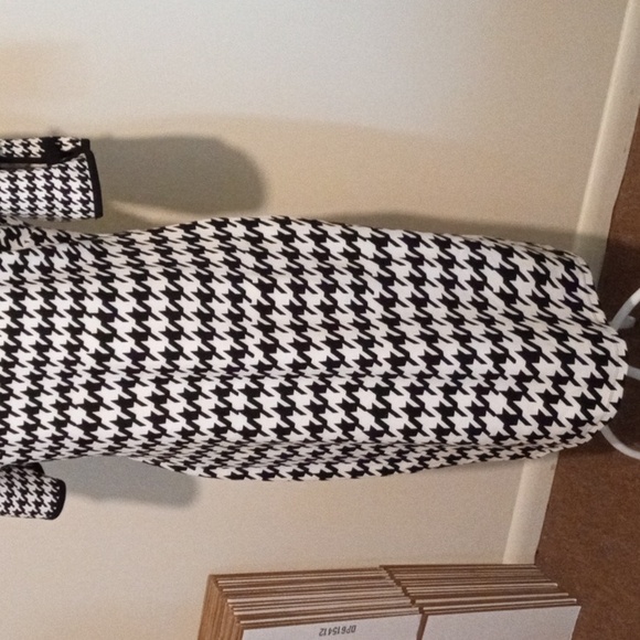 SHELBY & PALMER BLACK & WHITE HOUNDSTOOTH DRESS SIZE 6 - Picture 3 of 10